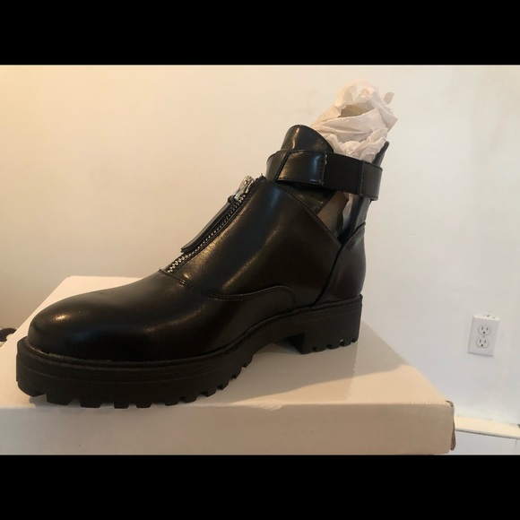 Nasty Gal platform booties - Picture 2 of 3